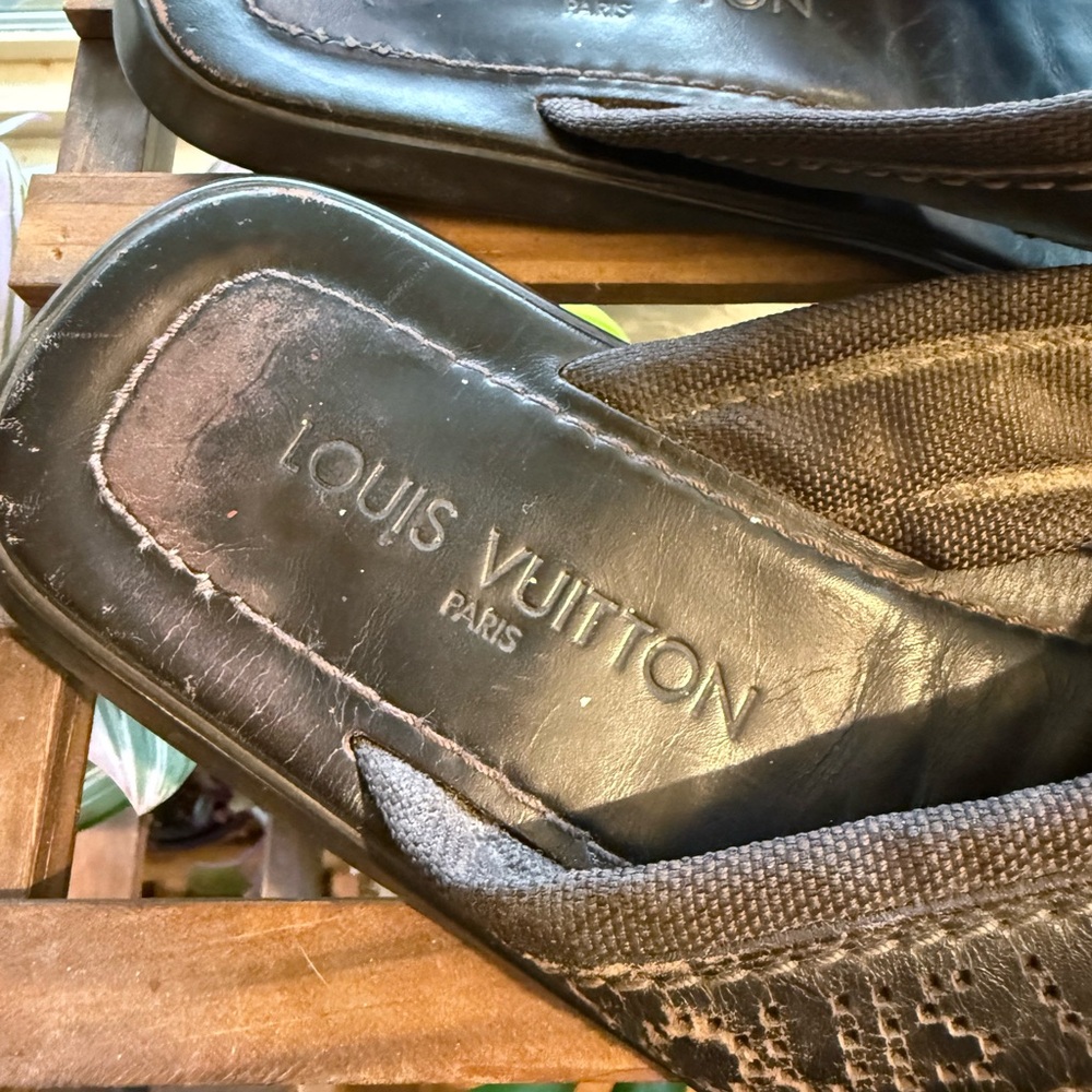 Men's Brown Leather Louis Vuitton sz 42 - Picture 5 of 5